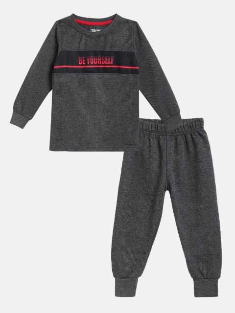 

Eteenz Boys Charcoal Grey Printed Premium Cotton Thermal Set