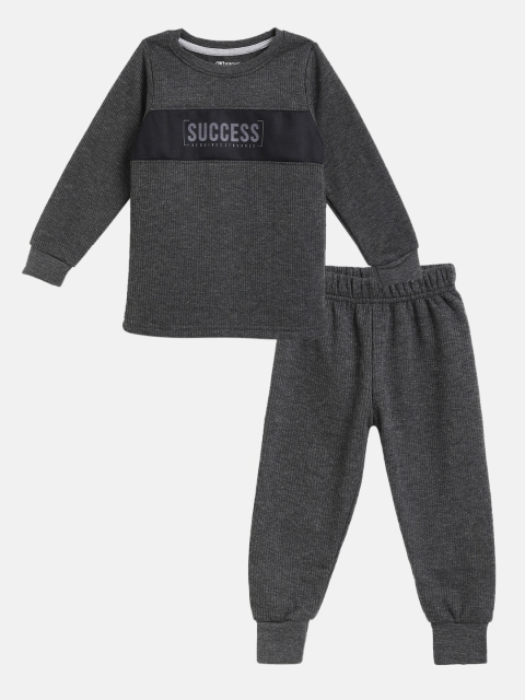 

Eteenz Boys Charcoal Grey Self Striped Cotton Thermal Set with Printed Detail