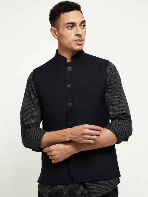 

max Men Black Solid Woven Nehru Jacket