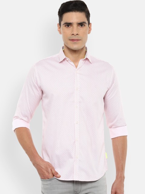 

V Dot Men Pink Slim Fit Opaque Printed Casual Shirt