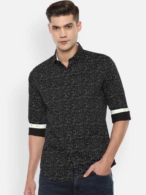 

V Dot Men Black & White Slim Fit Opaque Printed Pure Cotton Casual Shirt