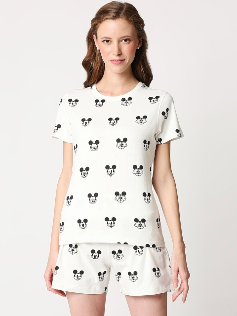 

Bewakoof Women White & Black Printed Night Suit