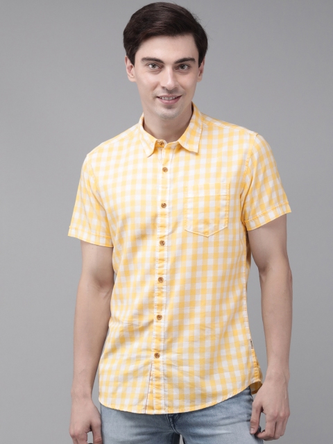 

BEAT LONDON by PEPE JEANS Men Yellow & White Slim Fit Gingham Checked Cotton Casual Shirt