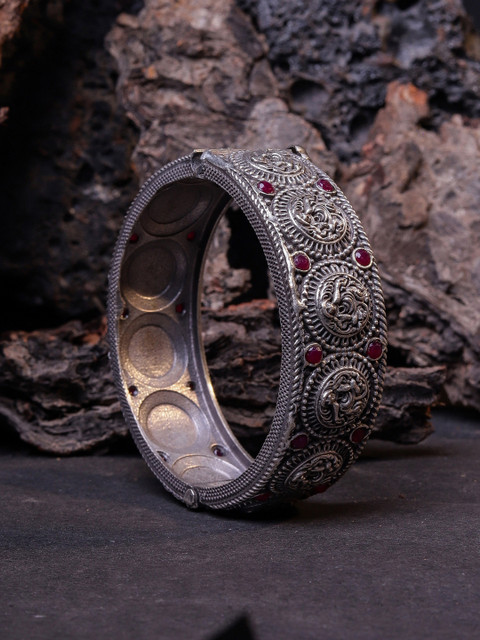 

DIVA WALK Women Silver-Toned & Maroon Handcrafted Silver-Plated Bangle-Style Bracelet