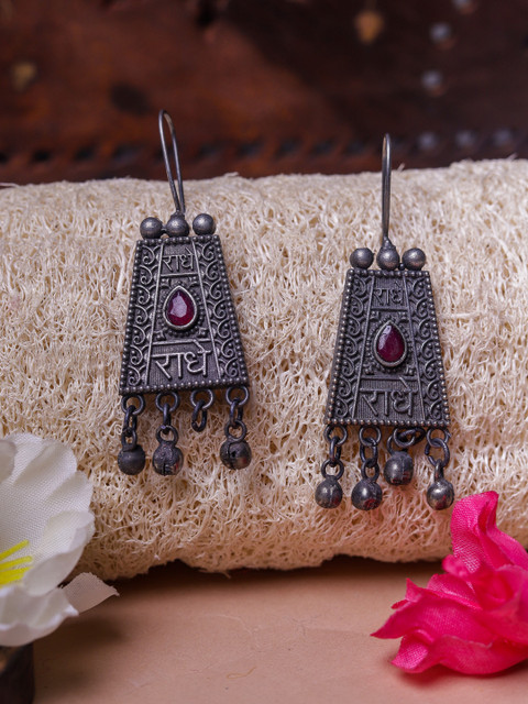 

DIVA WALK Silver-Toned & Red Contemporary Drop Earrings