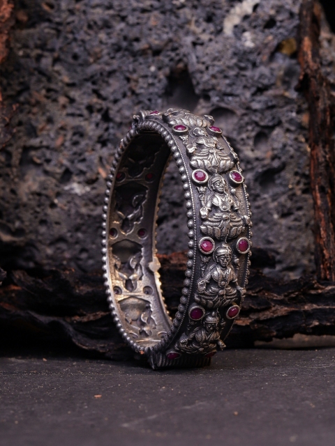 

DIVA WALK Women Silver-Toned & Maroon Handcrafted Silver-Plated Bangle-Style Bracelet