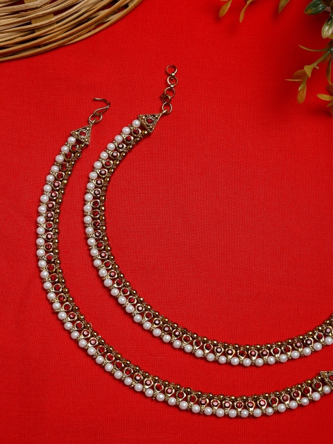 

NEUDIS Set Of 2 Gold-Plated White Kundan Studded & Black Beaded Anklets