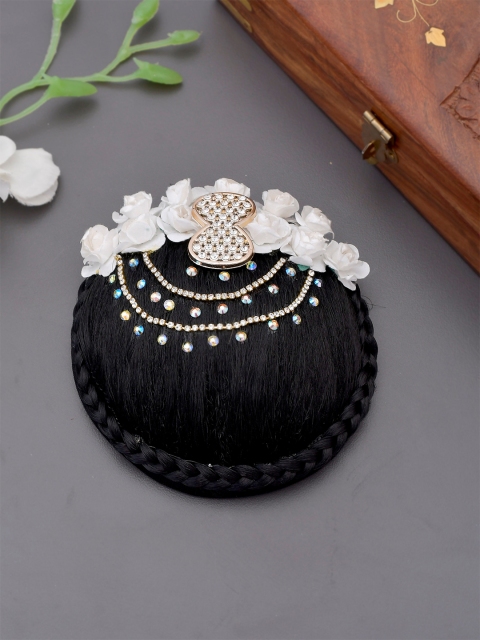 

Silvermerc Designs Women White & Gold-Toned Embellished Hair Accessory Set of