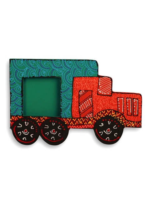 

ExclusiveLane Red & Green Truck-Shaped Fridge Decorative Magnet