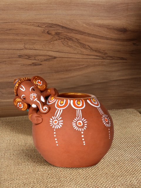

ExclusiveLane Brown Hand-Painted Terracotta Matki Showpiece with Ganesha Idol