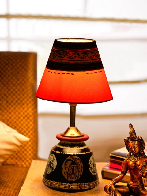 

ExclusiveLane Red & Black Terracotta Madhubani Handpainted Lamp