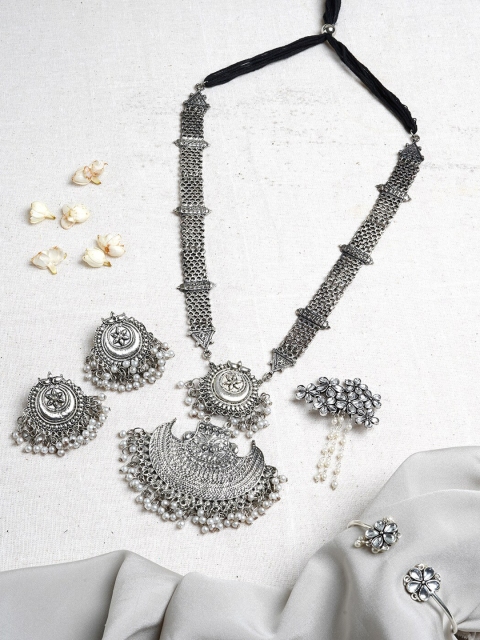 

TEEJH Oxidised Silver-Plated White Pearl Beaded Jewellery Set