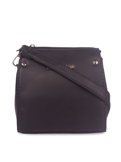 

Bagkok Black Structured Sling Bag