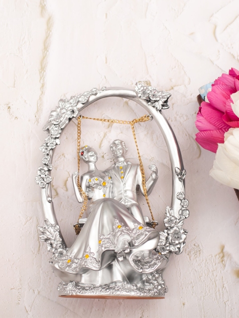 

ARCHIES Silver-Toned Couple Statue Showpiece