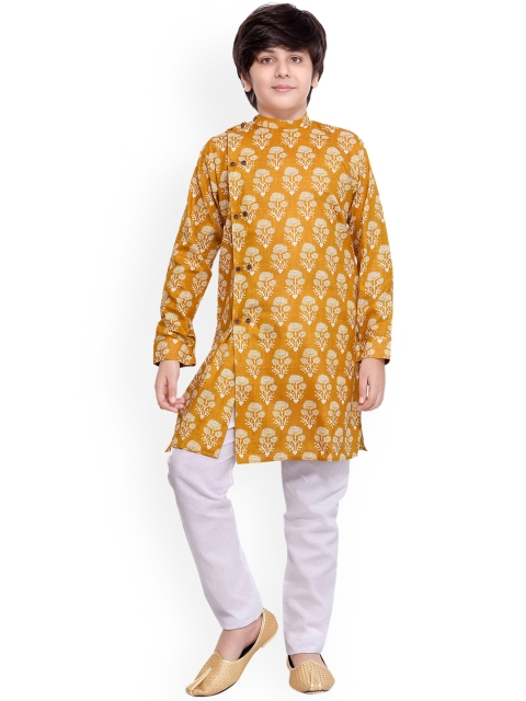 

Jeetethnics Boys Mustard Yellow Printed Angrakha Kurta with Pyjamas
