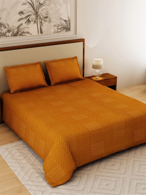 

Salona Bichona Gold-Toned Printed Pure Cotton 210 TC King Bedsheet with 2 Pillow Covers
