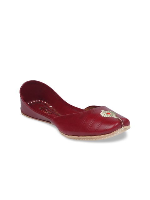 

The Desi Dulhan Women Maroon Printed Leather Ethnic Ballerinas Flats