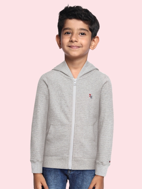 

Tommy Hilfiger Boys Grey Solid Hooded Sweatshirt