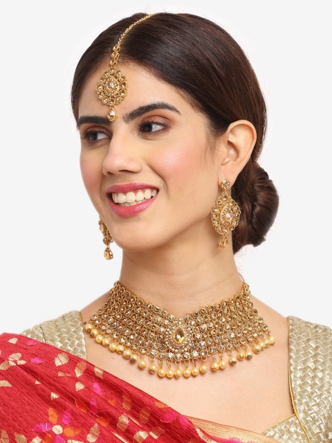 

NEUDIS Gold-Plated Kundan Studded Ethnic Jewellery Set