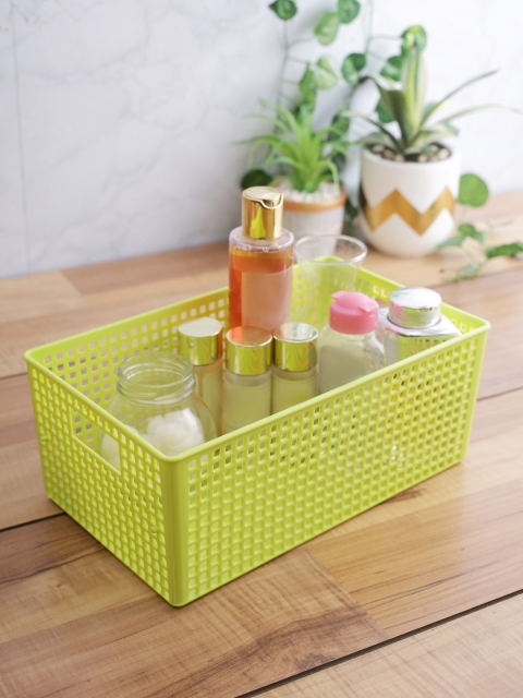 

Lock & Lock Green Solid Multi-Utility Fashion Storage Box