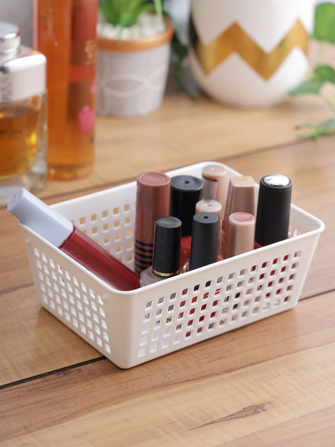 

Lock & Lock White Solid Multi-Utility Fashion Storage Box