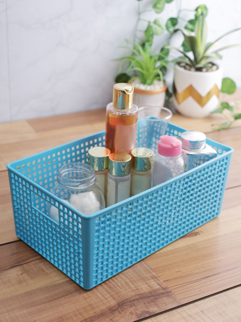 

Lock & Lock Blue Solid Multi-Utility Fashion Storage Box