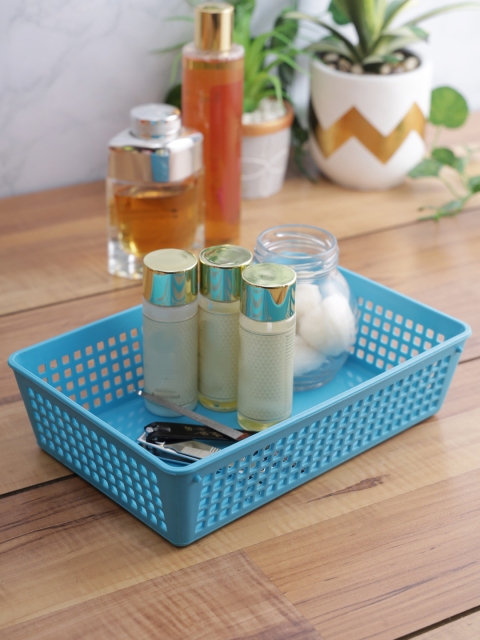 

Lock & Lock Blue Solid Medium Reusable Plastic Storage Basket