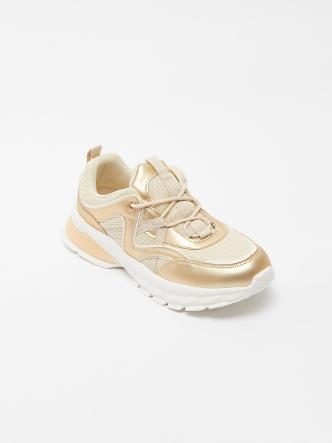 

shoexpress Girls Gold Training or Gym Non-Marking Shoes