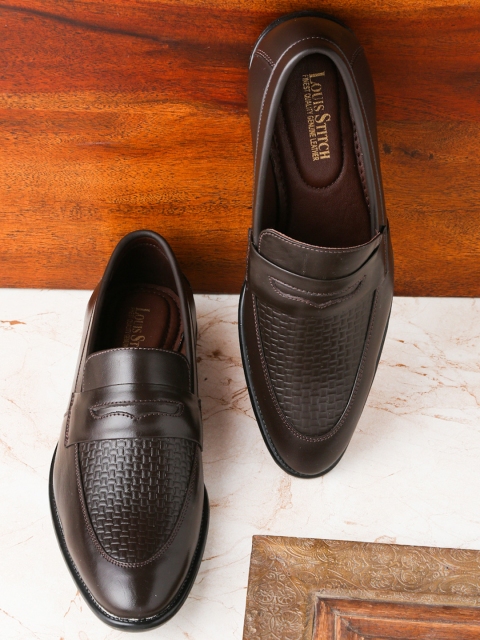 

LOUIS STITCH Men Brown Textured Leather Formal Loafers
