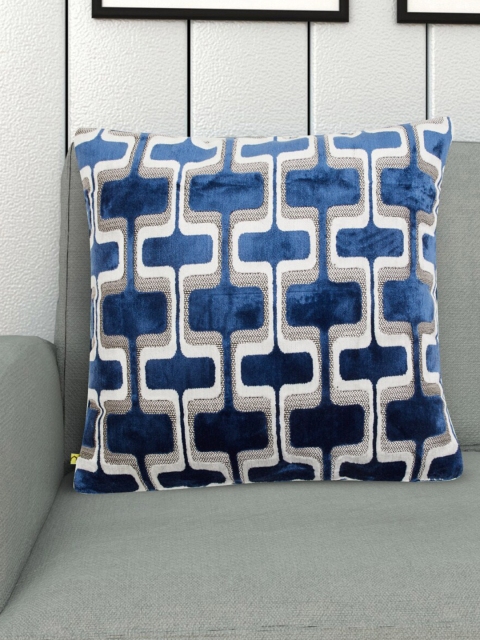 

Home Centre Blue & White Geometric Velvet Square Cushion Covers