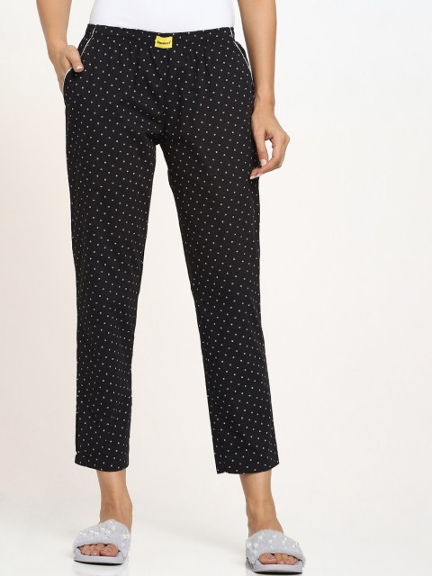 

Bewakoof Women Black & White Printed Pure Cotton Lounge Pants