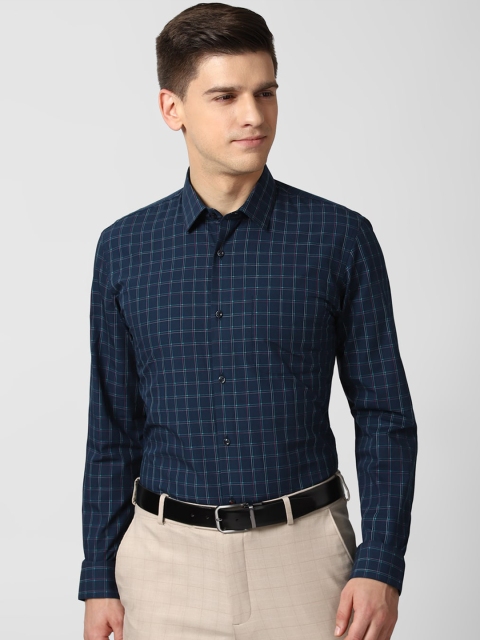 

Peter England Men Navy Blue Slim Fit Checked Formal Shirt