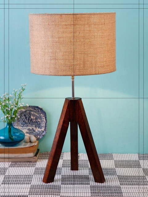 

Devansh Beige Jute Conical Tripod Wood Table Lamp