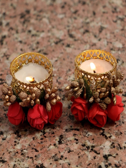 

PASSION PETALS Set Of 2 Red & Gold-Toned Floral Candle Holders