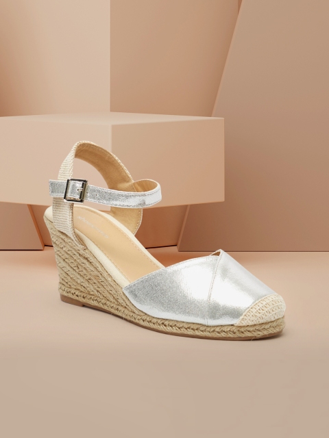 

shoexpress Silver-Toned PU Wedge Pumps with Buckles