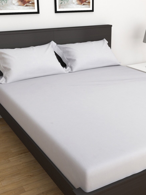 

Home Centre Grey 152 TC King Bedsheet with 2 Pillow Covers