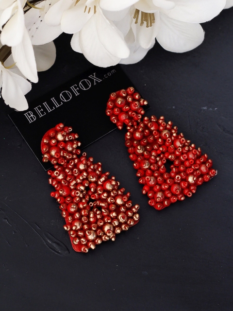 

Bellofox Red & Gold-Toned Geometric Drop Earrings