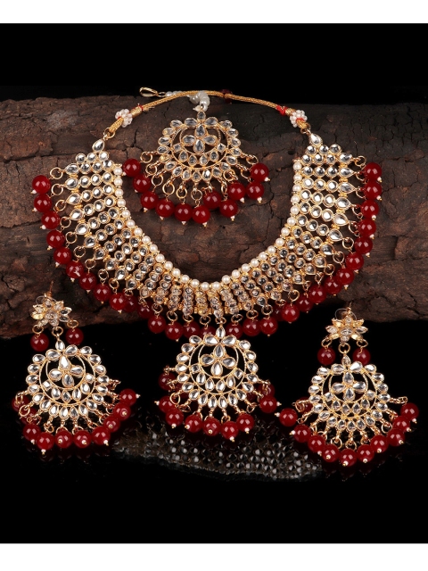

Mirraw Gold-Plated White Kundan Studded Beaded Jewellery Set