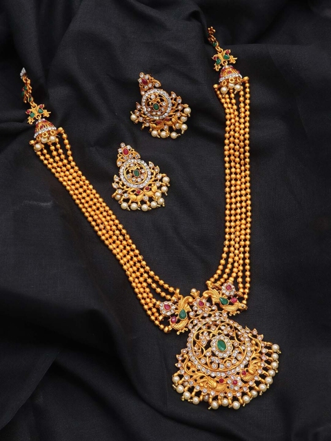 

Mirraw Gold-Plated Red & Green Stone-Studded Beaded Jewellery Set