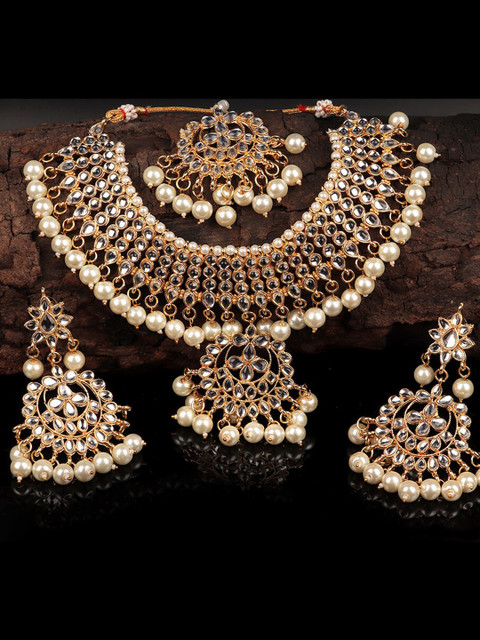 

Mirraw Gold-Plated & White Kundan-Studded Wedding Jewellery Set