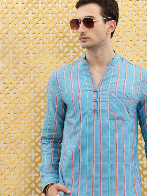 

Ode by House of Pataudi Men Blue & Pink Striped V- Neck Pure Cotton Kurta
