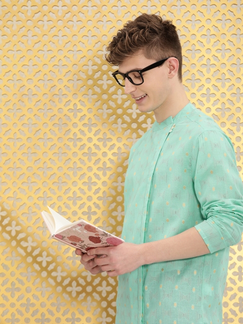 

Ode by House of Pataudi Men Turquoise Blue Woven Design Angrakha Rozana Kurta