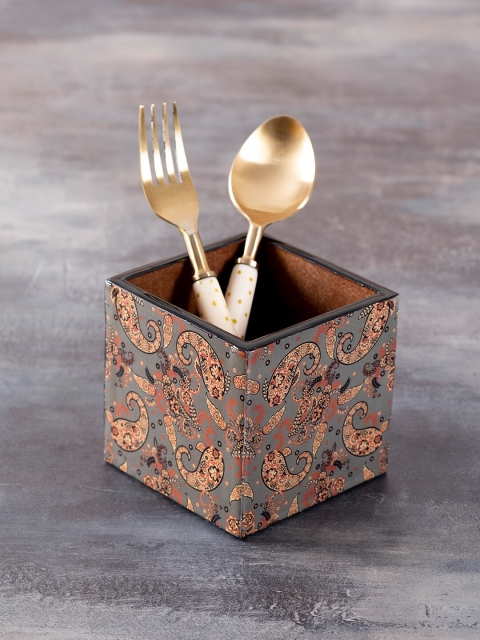 

nestroots Grey & Beige Handcrafted Cutlery Holder