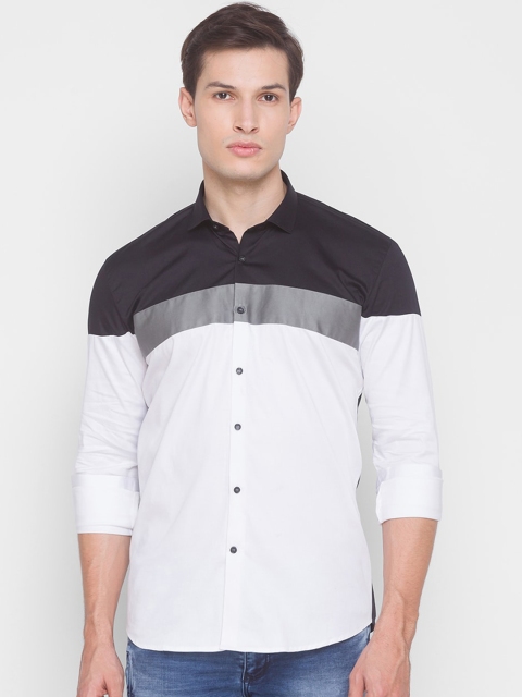

mode de base Men White Snug Colourblocked Slim Fit Opaque Casual Shirt
