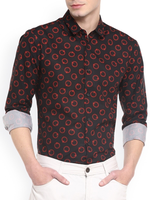 

HUGO Men Black Opaque Printed Casual Shirt