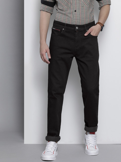 

Tommy Hilfiger Men Black Ryan Straight Fit Mid Rise Stretchable Jeans