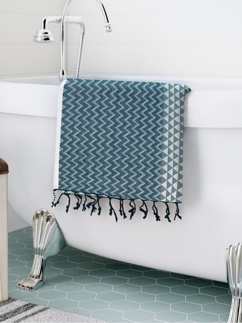 

Story@home Blue & White Striped 200 GSM Cotton Towels
