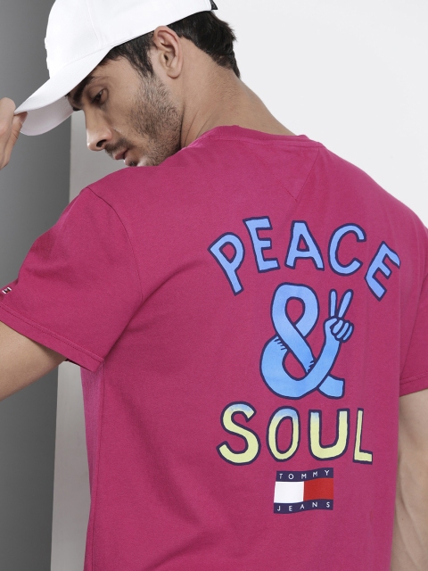 

Tommy Hilfiger Men Fuchsia Pink Typography Printed Pure Cotton Casual T-shirt