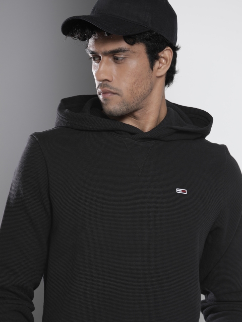 

Tommy Hilfiger Men Black Solid Pure Cotton Hooded T-shirt
