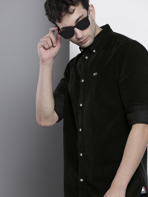 

Tommy Hilfiger Men Black Solid Corduroy Casual Shirt